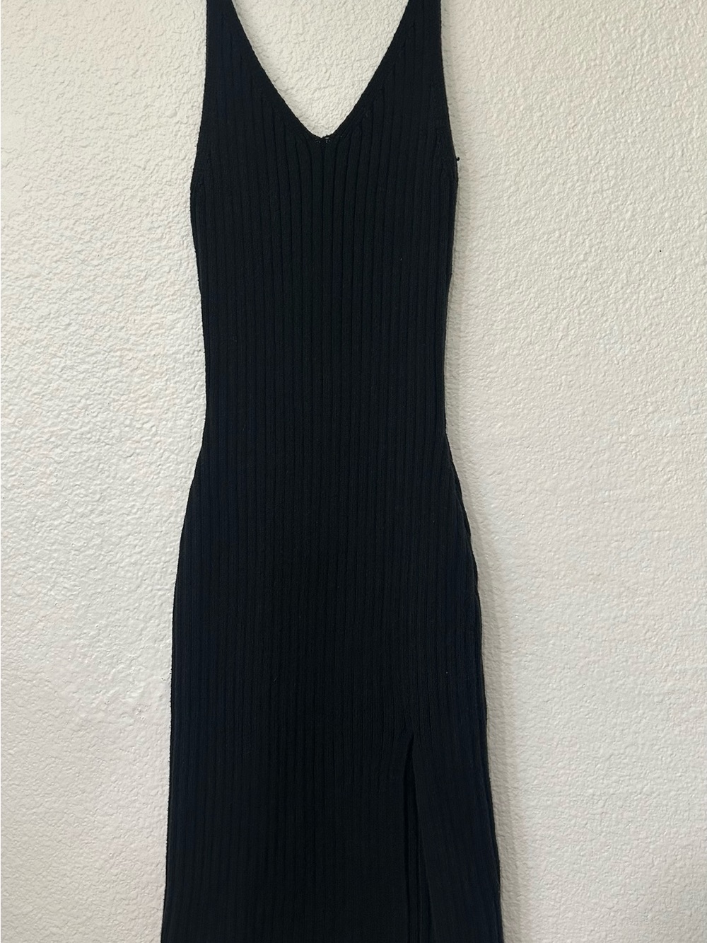 Hollister Black Ribbed V-Neck Midi Dress